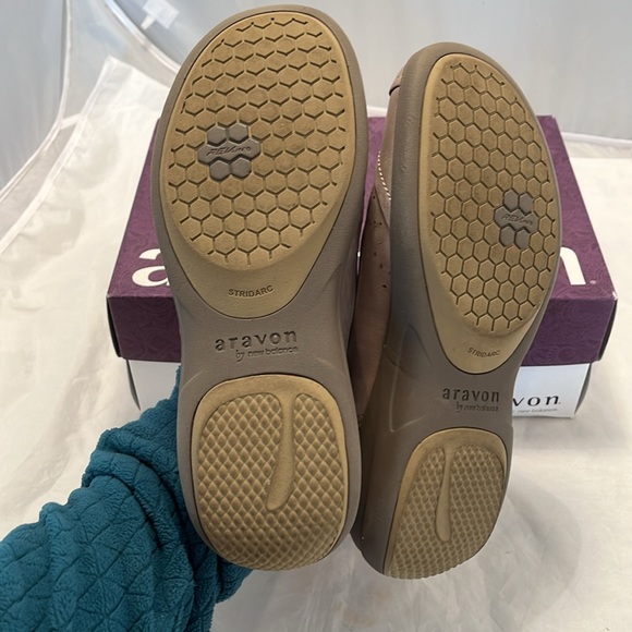 Aravon by New Balance - Picture 13 of 13